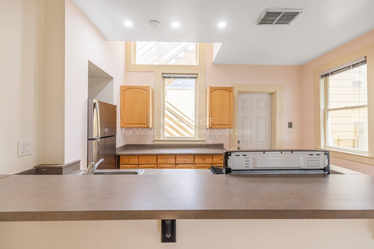 Apartment for rent at 188 Winfield #3, San Francisco, CA 94110