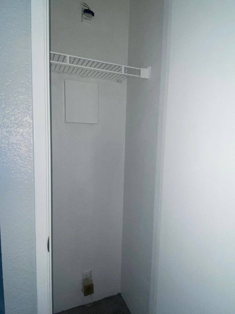 Apartment for rent at 29536 Dixon St, Hayward, CA 94544