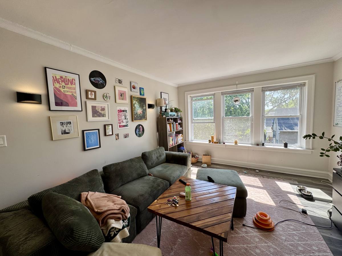 Apartment for rent at 5319 N Hoyne #3F, Chicago, IL 60625