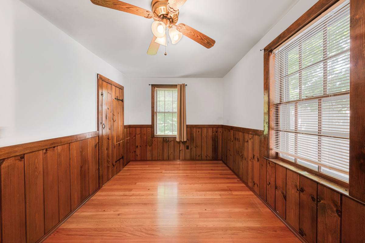 Apartment for rent at 15 School St, Woburn, MA 01801