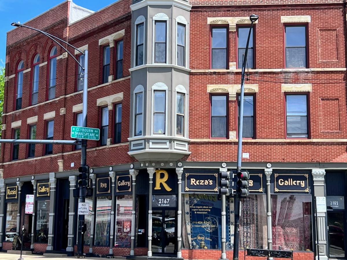 Apartment for rent at 2129 N Southport Ave #2C, Chicago, IL 60614