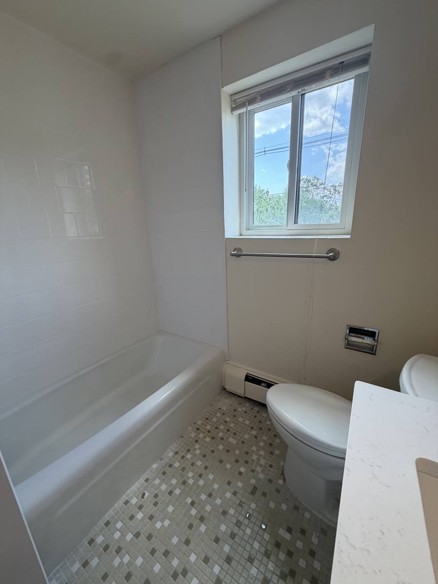 Apartment for rent at 52 Main St #3A, Stoneham, MA 02180