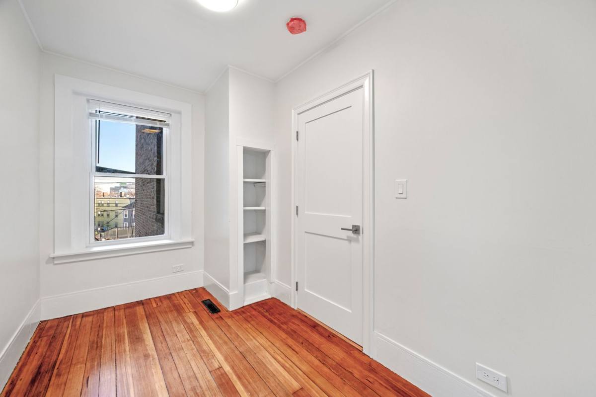 Apartment for rent at 305-307 Medford St, Somerville, MA 02143
