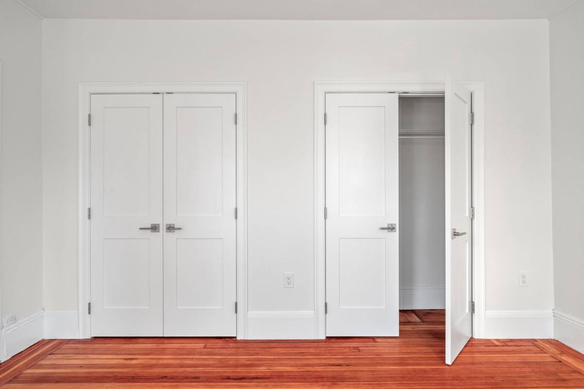 Apartment for rent at 305-307 Medford St, Somerville, MA 02143