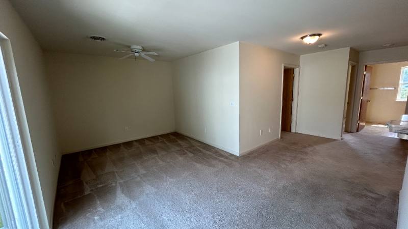 Apartment for rent at 465 Kings Rd #4, Schenectady, NY 12304