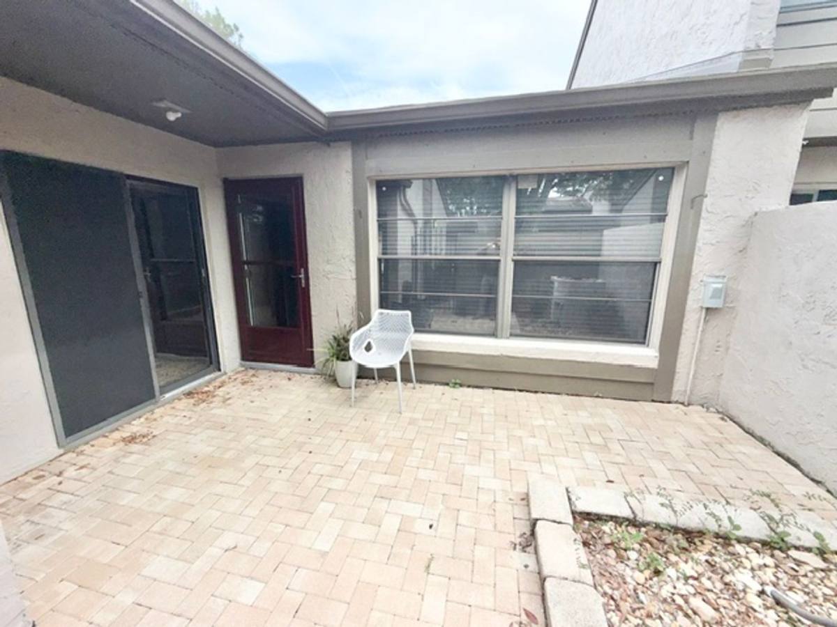 Townhouse for rent at 1003 Sherrywood St, Casselberry, FL 32730