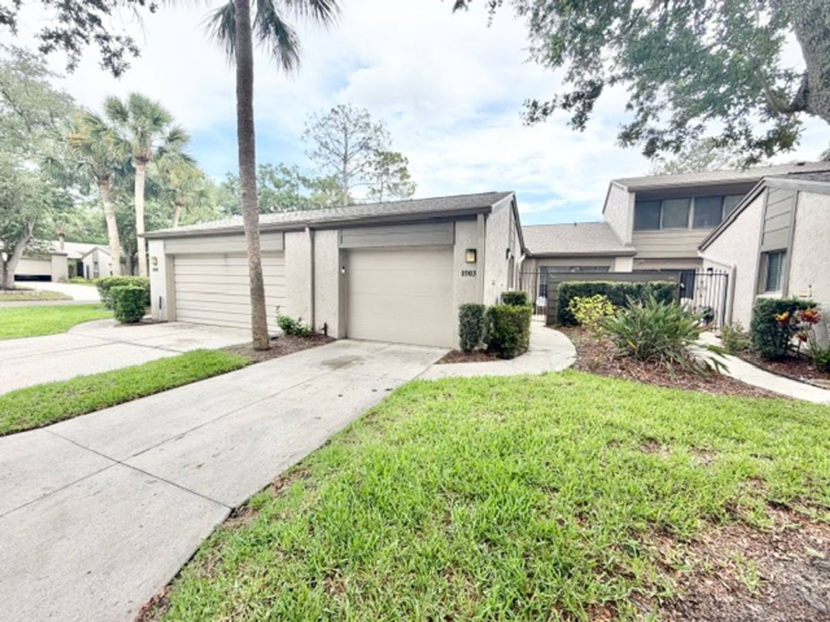 Townhouse for rent at 1003 Sherrywood St, Casselberry, FL 32730