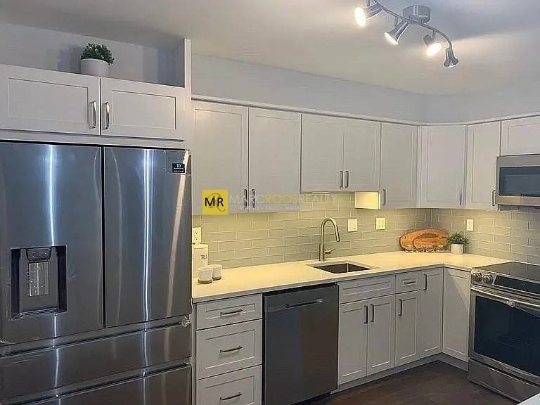 Condo for rent at 20 Hammond Pond Parkway #206, Chestnut Hill, MA 02467