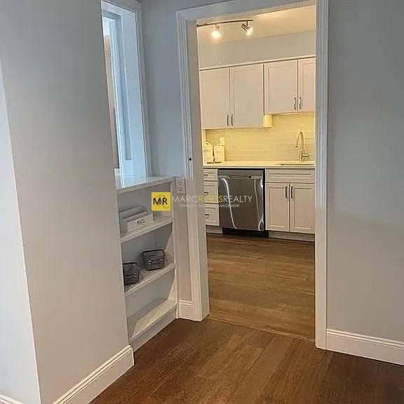 Condo for rent at 20 Hammond Pond Parkway #206, Chestnut Hill, MA 02467