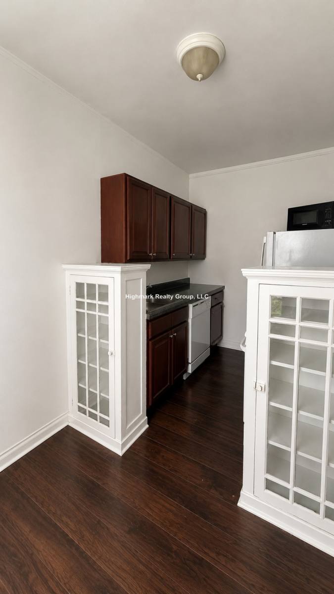 Apartment for rent at 4866 N Magnolia, Chicago, IL 60640