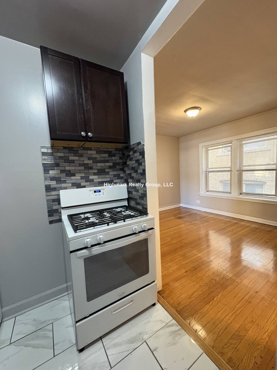 Apartment for rent at 4259 W Addison St #4, Chicago, IL 60641