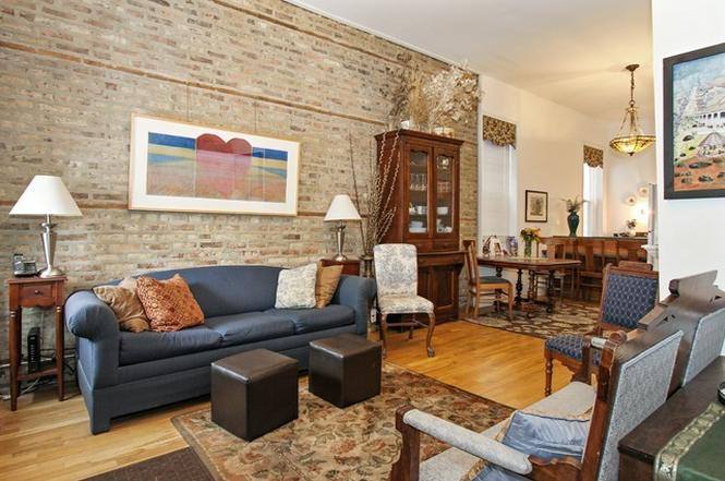 Apartment for rent at 1252 N Greenview Ave #1, Chicago, IL 60642