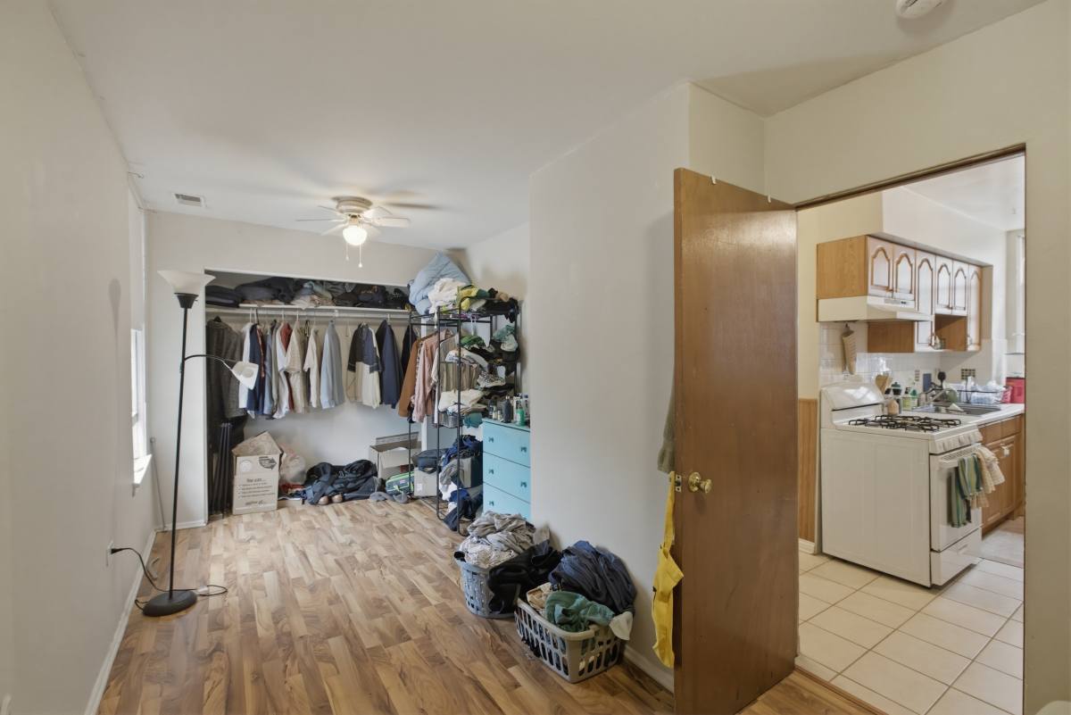 Apartment for rent at 1931 W Evergreen Ave #3, Chicago, IL 60622