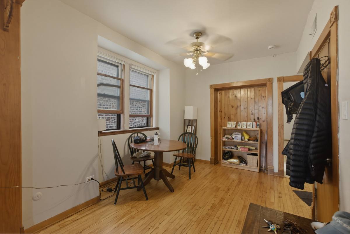 Apartment for rent at 1931 W Evergreen Ave #3, Chicago, IL 60622