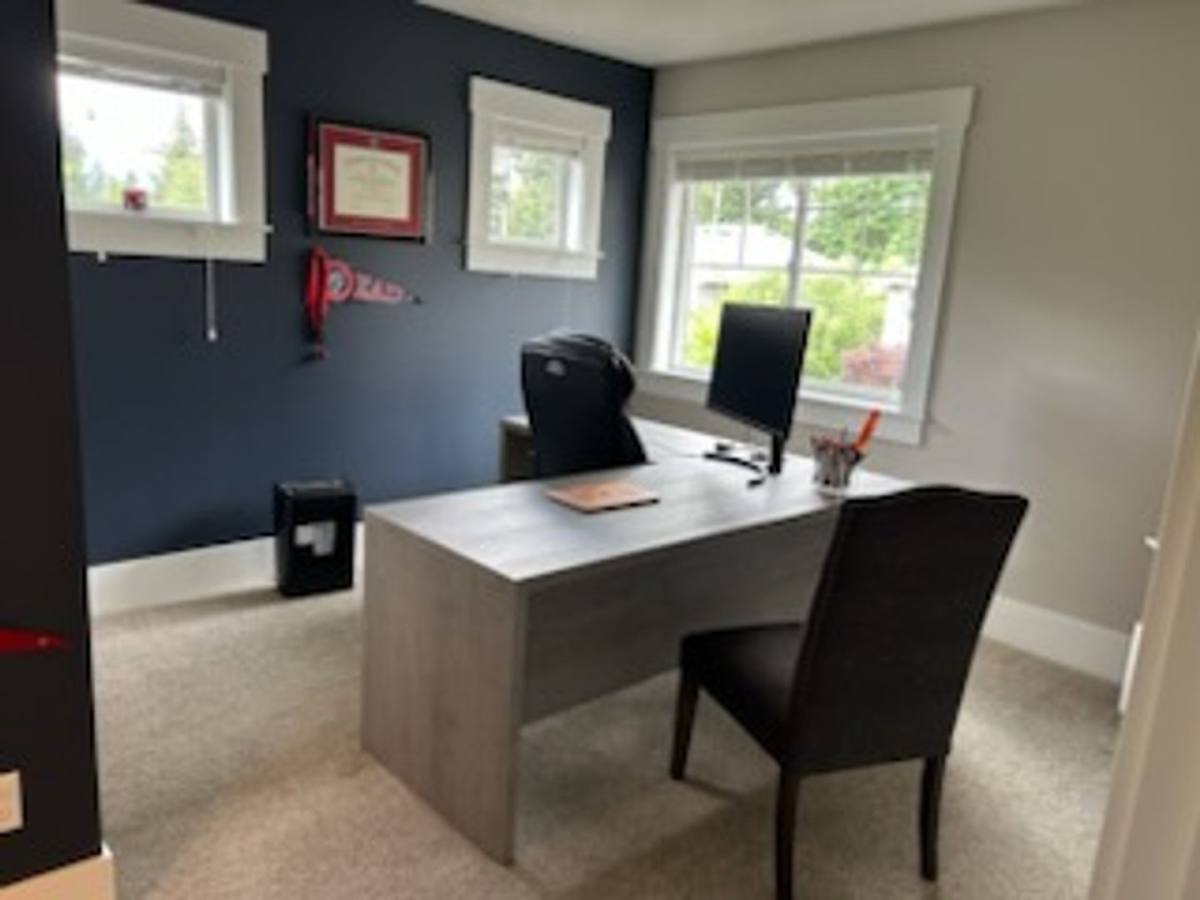 House for rent at 4942 229th Ave SE, Issaquah, WA 98029
