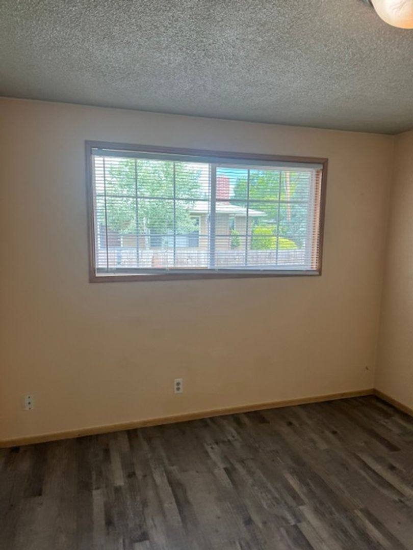 Apartment for rent at 848 Olympic Ave, Medford, OR 97504