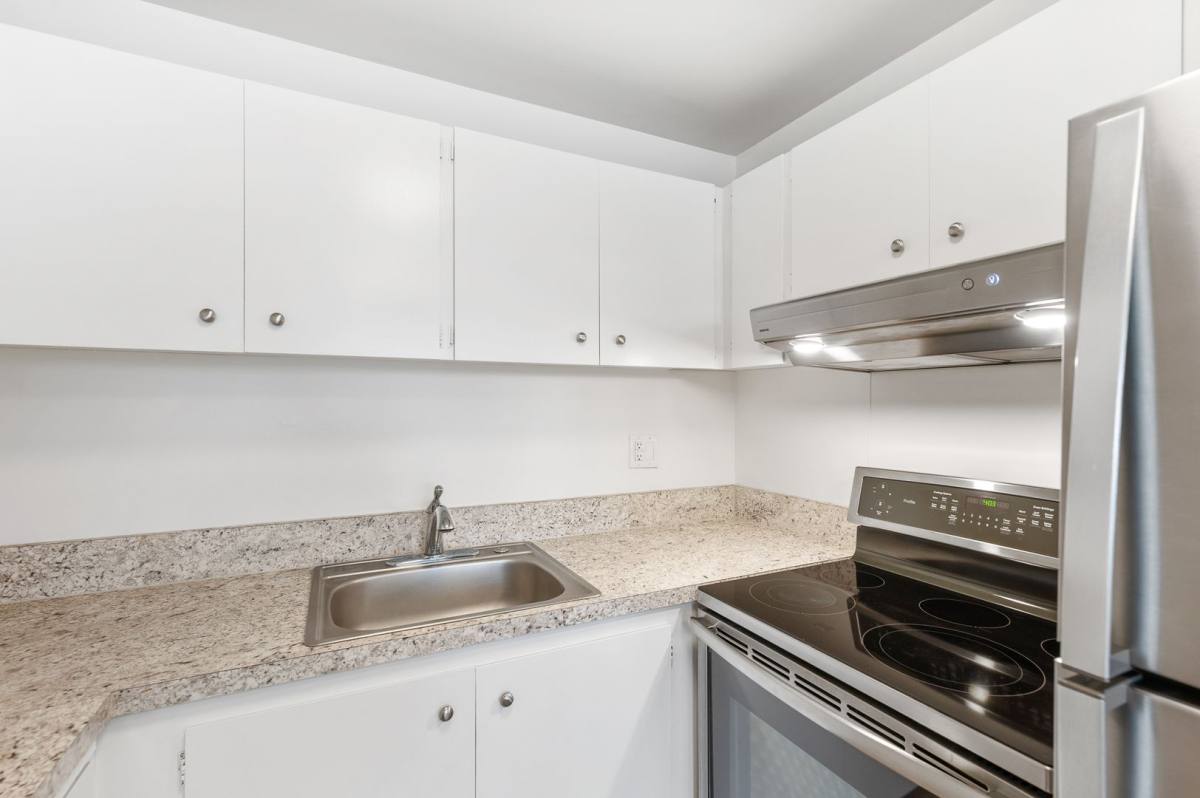 Apartment for rent at 5502 29th Ave NE, Seattle, WA 98105