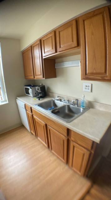 Apartment for rent at 370 S Highland Ave #4, Pittsburgh, PA 15206