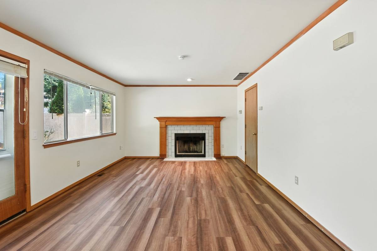 House for rent at 13014 NE 101st Place, Kirkland, WA 98033