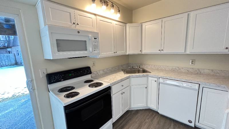 Apartment for rent at 807 Rainbow Dr #1, Schenectady, NY 12303