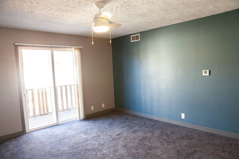 Apartment for rent at 1015 Johnstown Ave, Salina, KS 67401