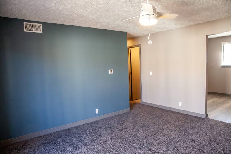Apartment for rent at 1015 Johnstown Ave, Salina, KS 67401