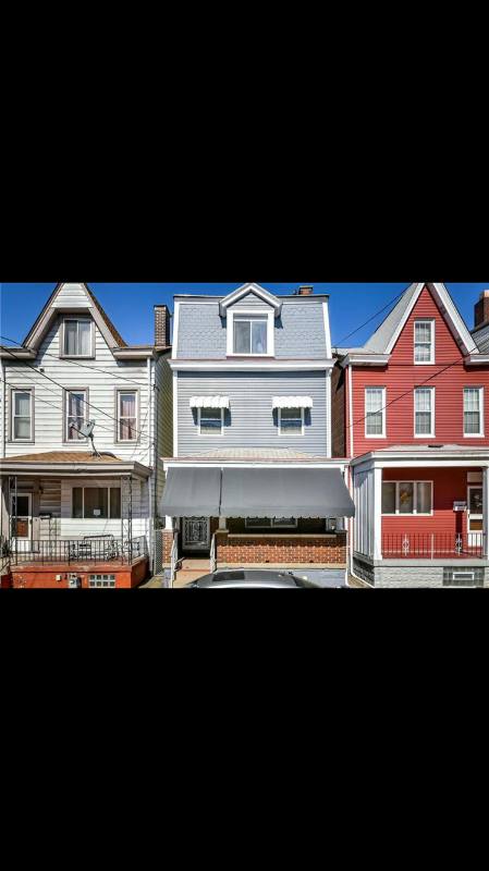 House for rent at 4307 Milgate St, Pittsburgh, PA 15224