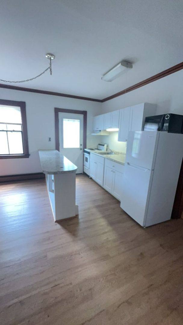 Apartment for rent at 111-113 School St, Acton, MA 01720
