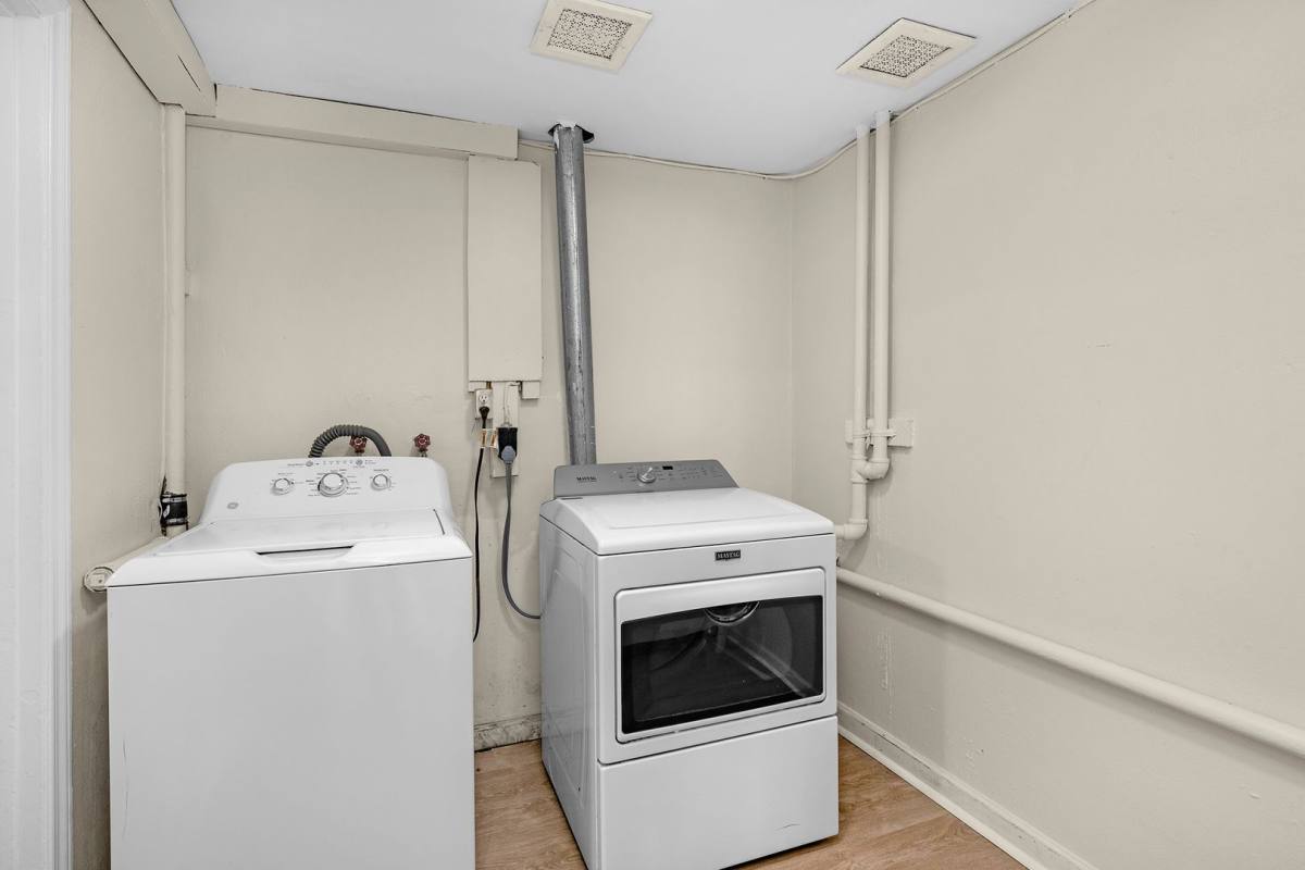 Apartment for rent at 1722 Yakona Rd, Parkville, MD 21234