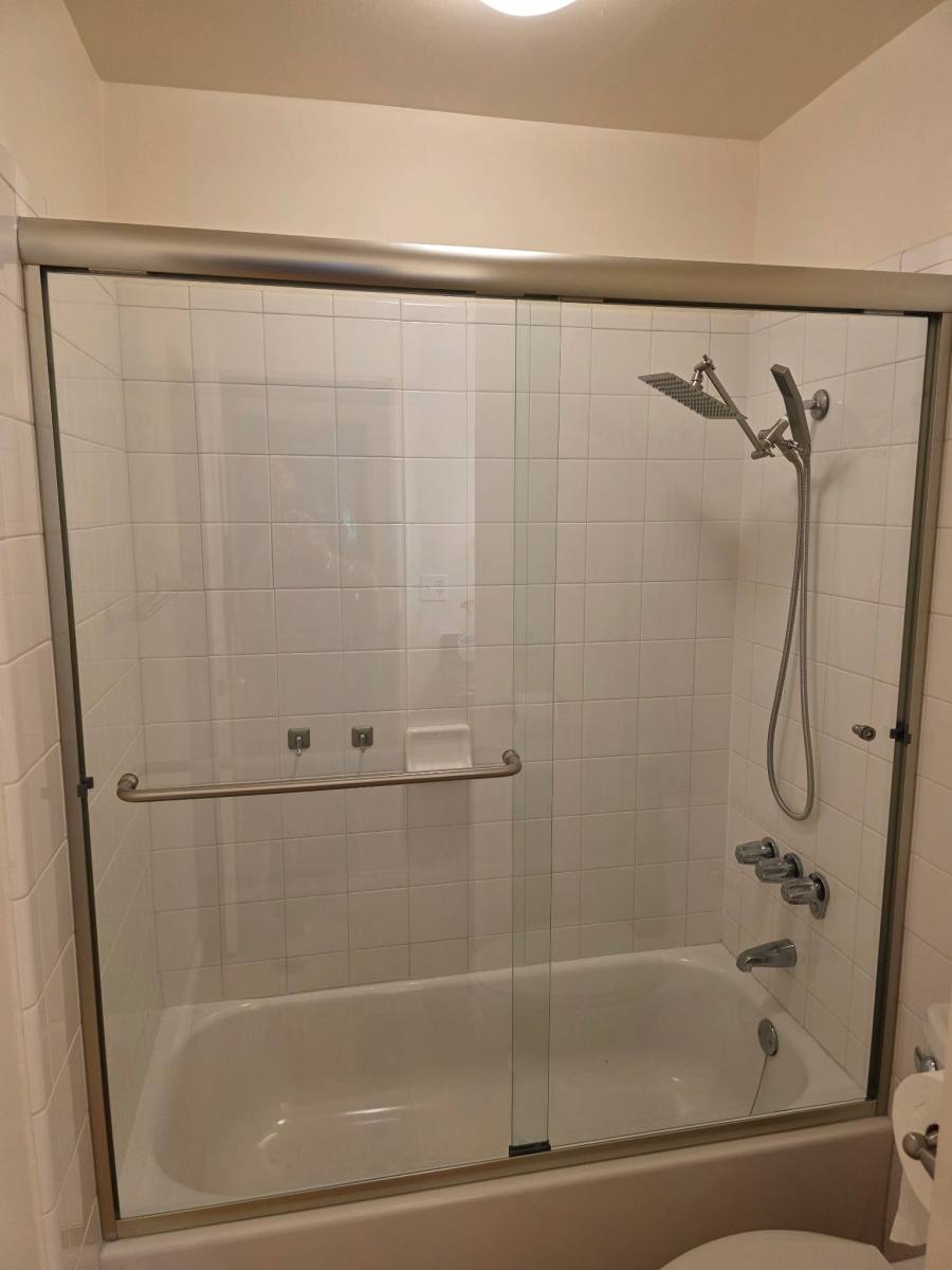 Apartment for rent at 1305 Blvd Way #105, Walnut Creek, CA 94595