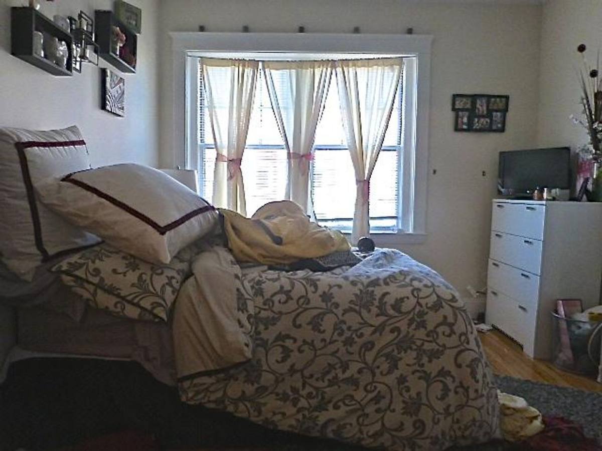 House for rent at 2 Claflin Rd #2, Brookline, MA 02445