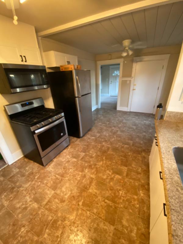 House for rent at 409 Cedar Ave, Modesto, CA 95354
