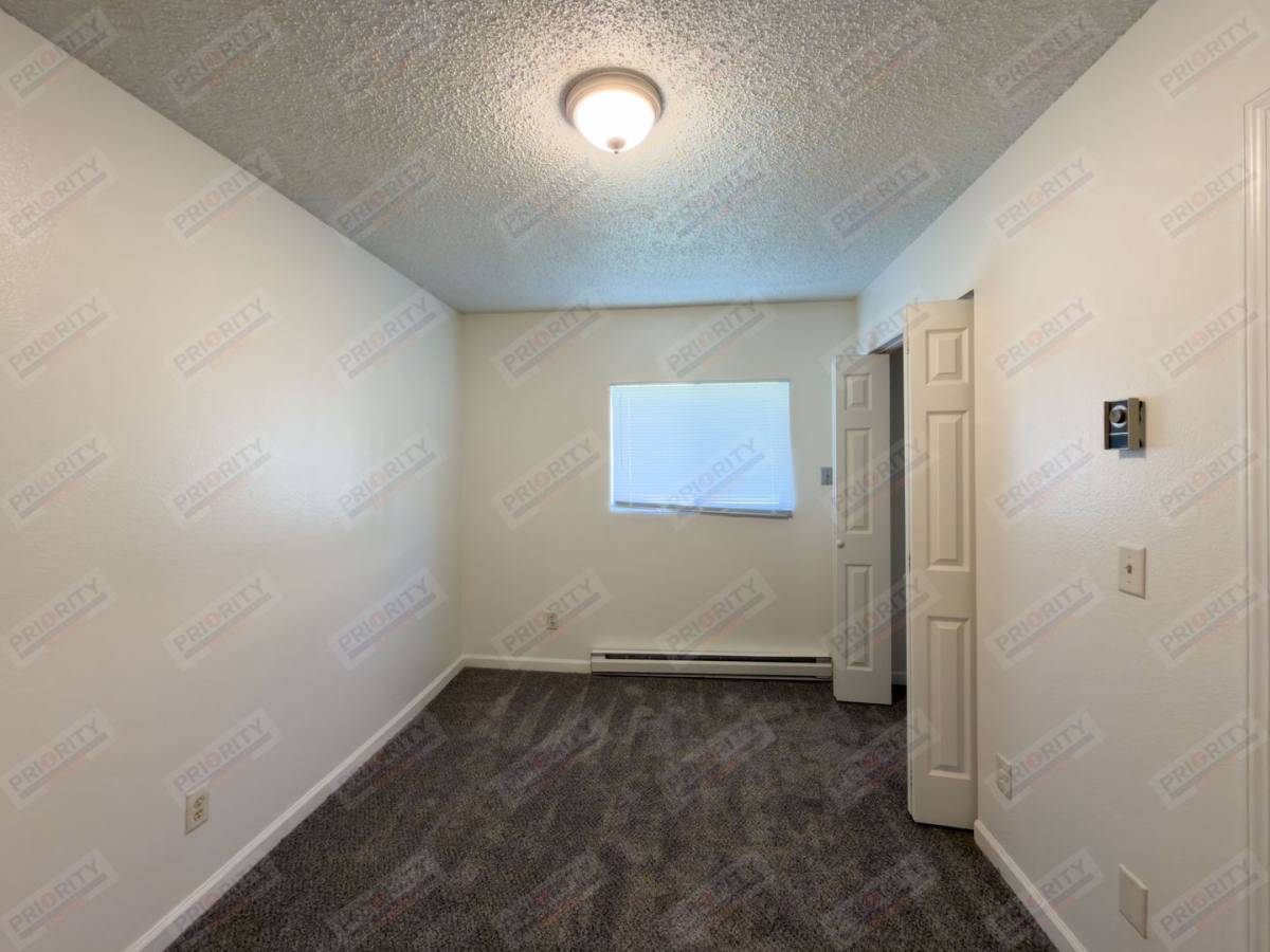 Apartment for rent at 1405 Eagles Nest Circle, Gillette, WY 82716