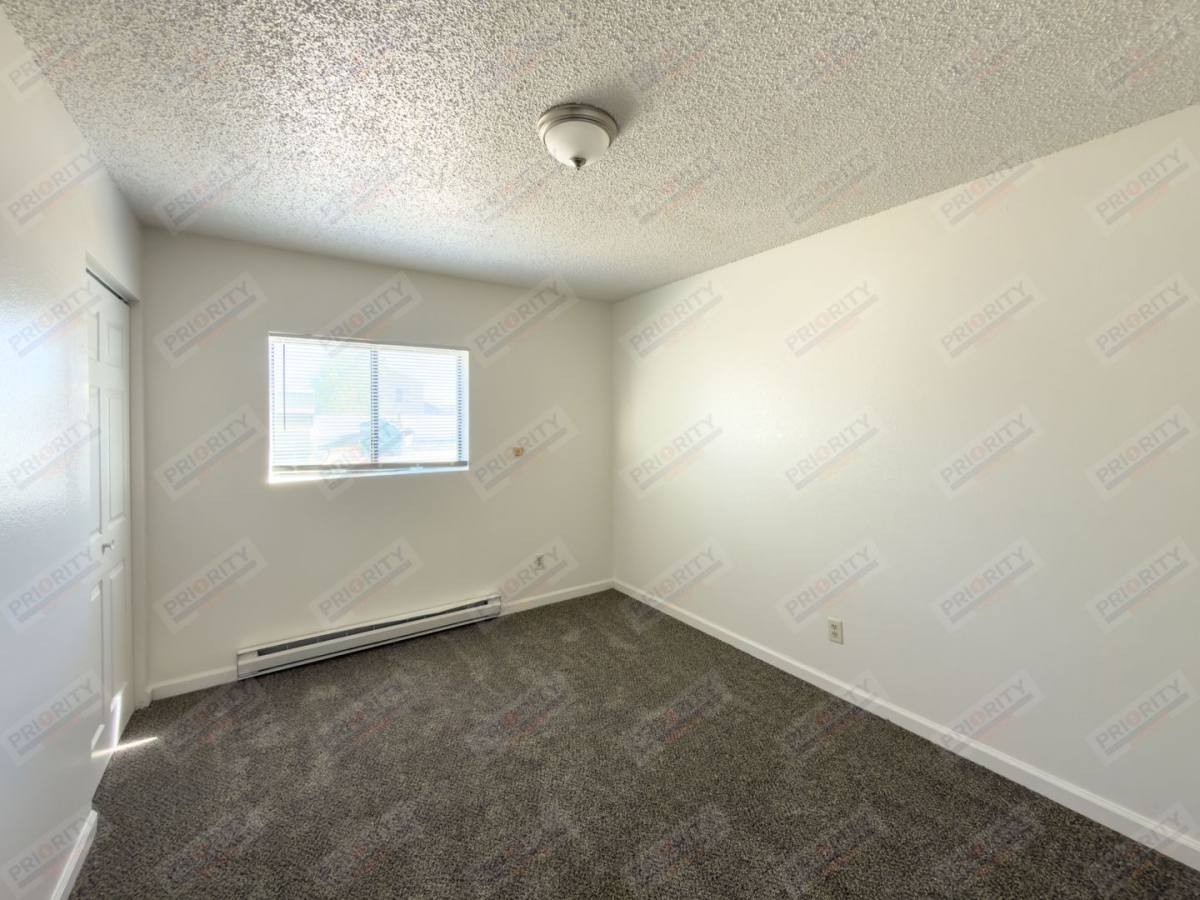 Apartment for rent at 1405 Eagles Nest Circle, Gillette, WY 82716