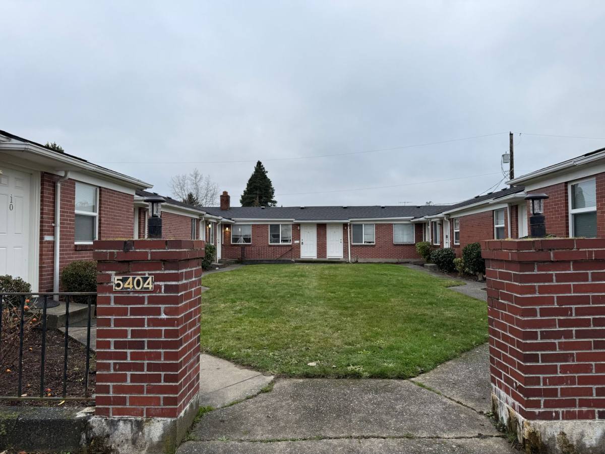 Apartment for rent at 5404 S M St, Tacoma, WA 98408