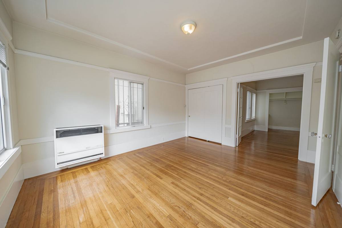 Apartment for rent at 4120 Emerald St, Oakland, CA 94609