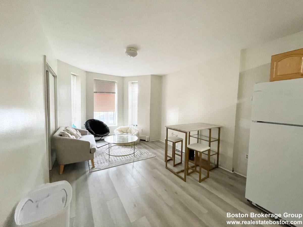 Apartment for rent at 84 Hammond St #2B, Roxbury Crossing, MA 02120