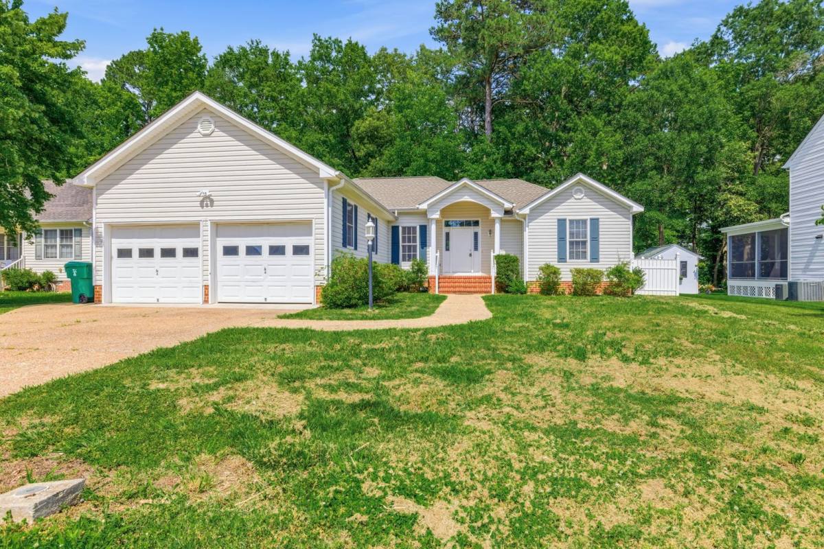 House for rent at 104 Brijidan Lane, Colonial Heights, VA 23834