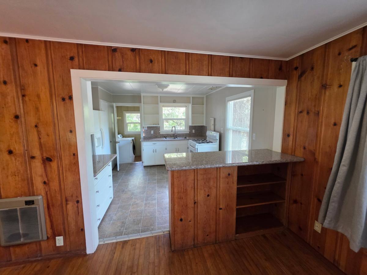 Apartment for rent at 16619 Old Stagecoach Rd, Applegate, CA 95703
