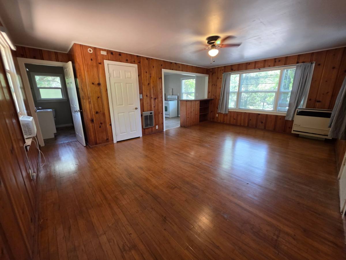Apartment for rent at 16619 Old Stagecoach Rd, Applegate, CA 95703