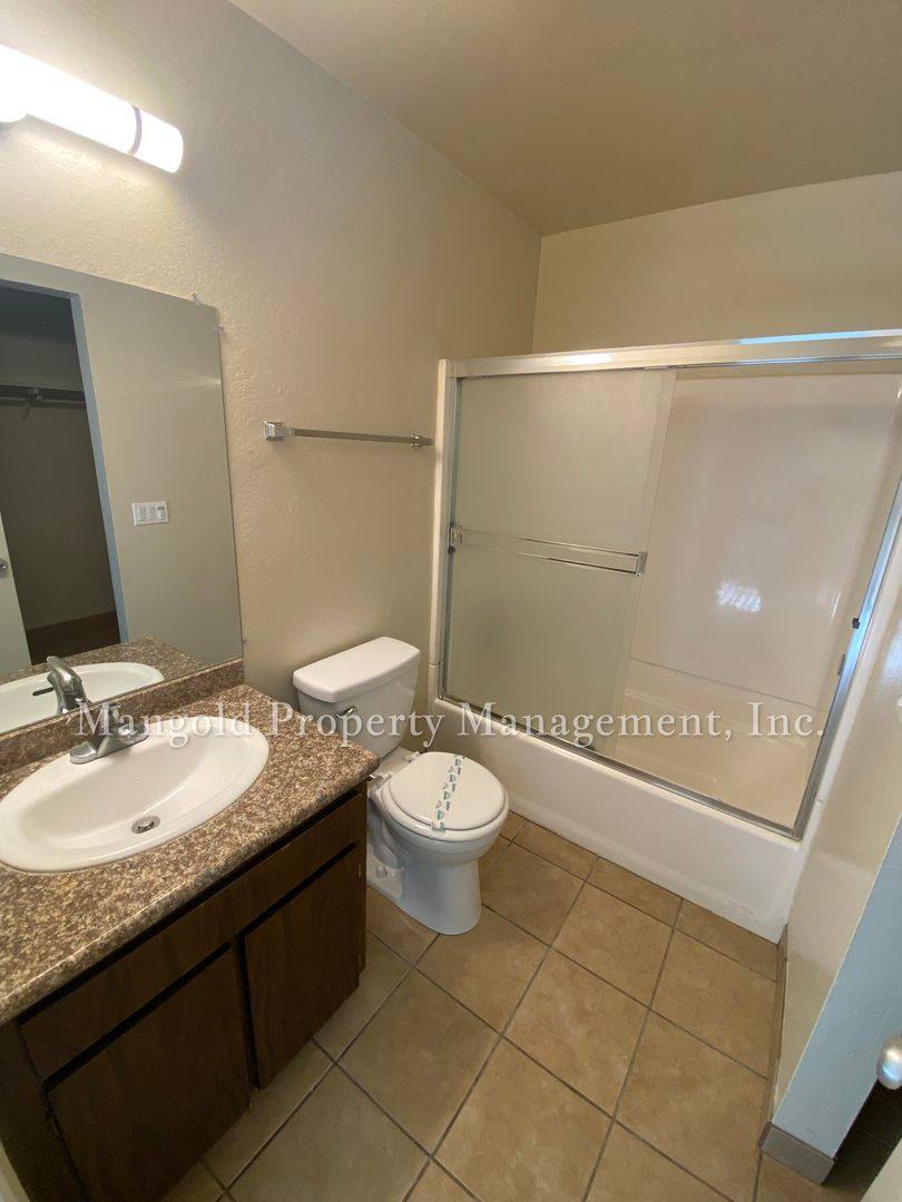 Apartment for rent at 7 Moreland Ave, Pacific Grove, CA 93950