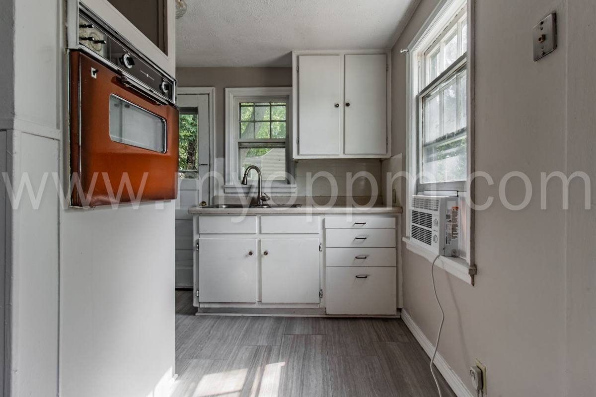 House for rent at 9 Martinview Rd, Bellevue, NE 68005