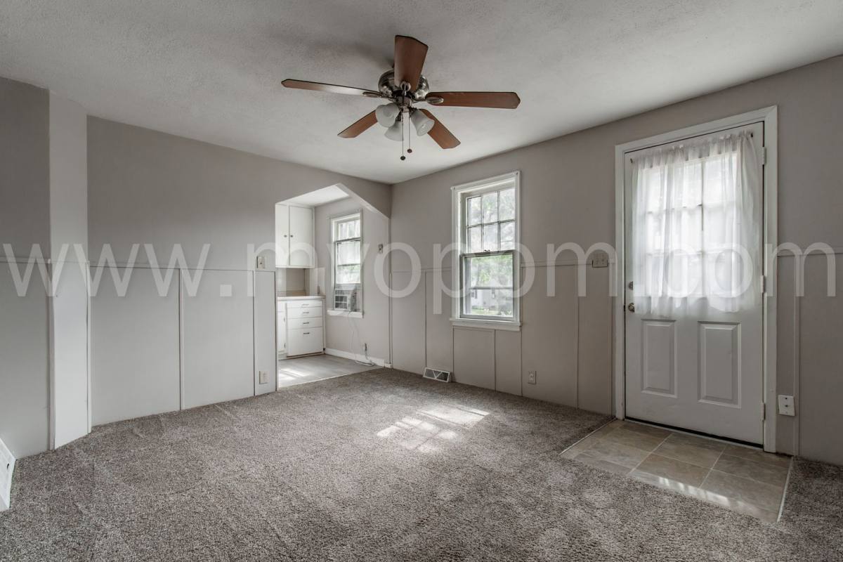 House for rent at 9 Martinview Rd, Bellevue, NE 68005