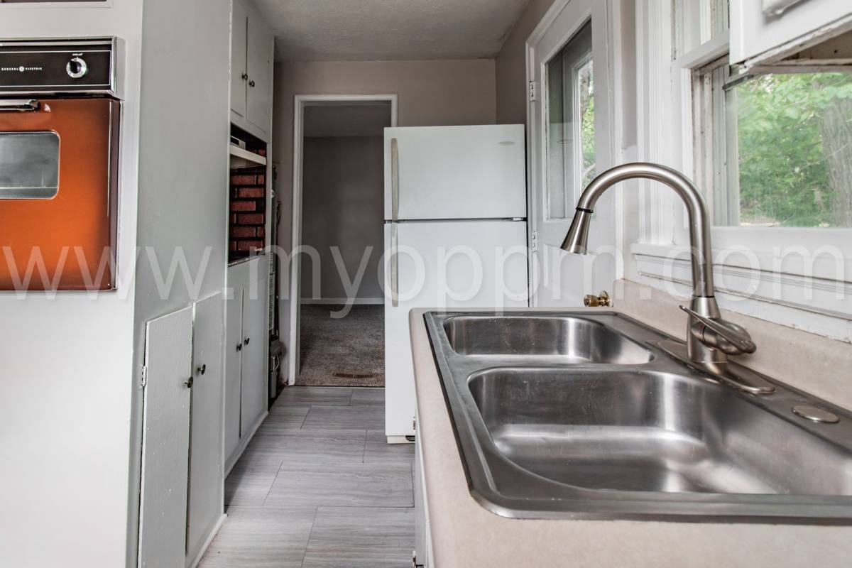 House for rent at 9 Martinview Rd, Bellevue, NE 68005