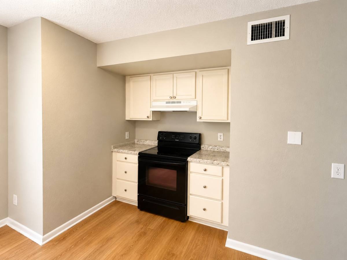 Townhouse for rent at 2323 SW State Rd 47 #104, Lake City, FL 32025