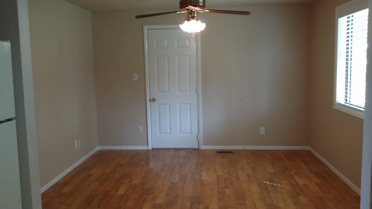 House for rent at 395 W Cranmer Dr, Meridian, ID 83646