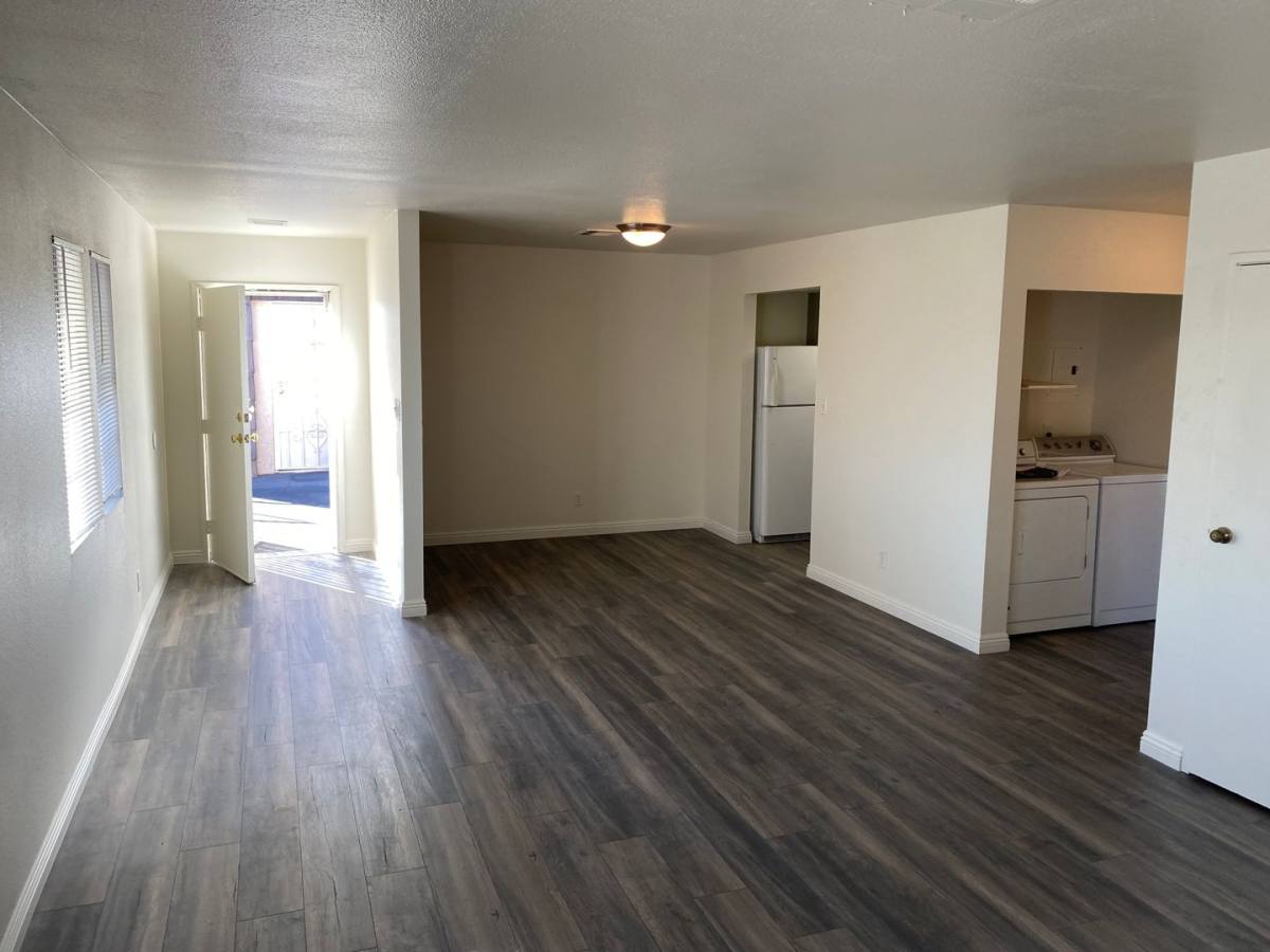 Apartment for rent at 3911 Cambridge St, Las Vegas, NV 89119