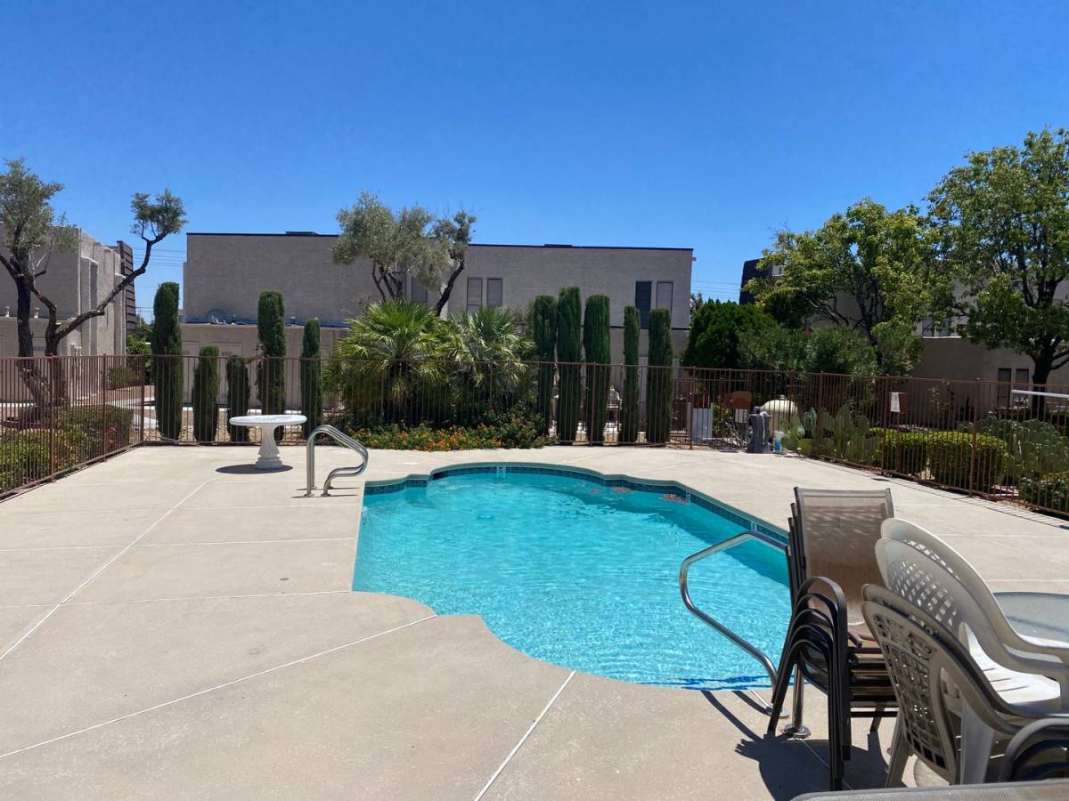 Apartment for rent at 3911 Cambridge St, Las Vegas, NV 89119