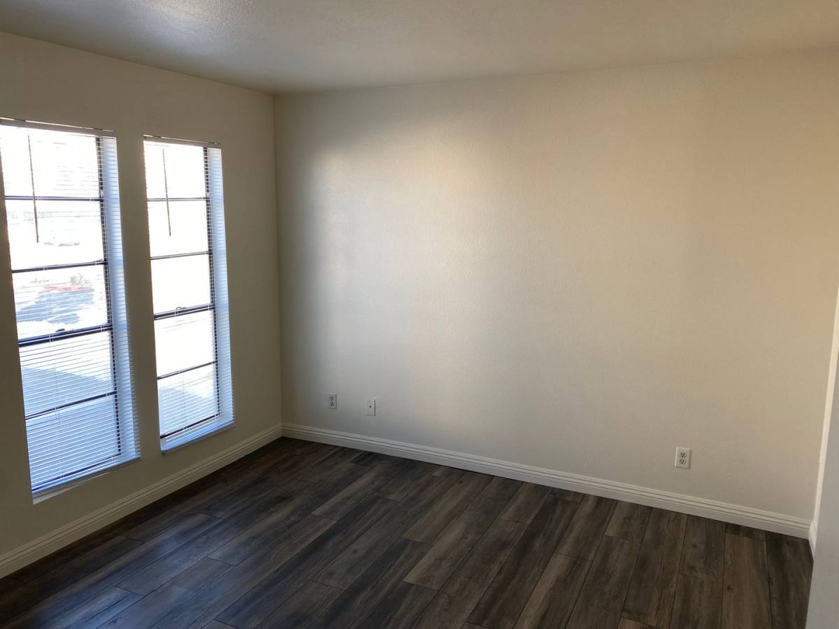Apartment for rent at 3911 Cambridge St, Las Vegas, NV 89119