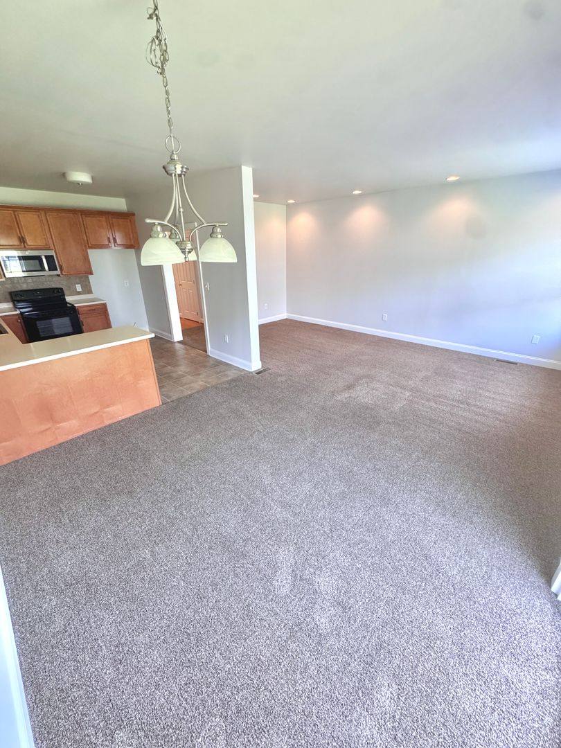 Townhouse for rent at 309 Maple Court, Alburtis, PA 18011